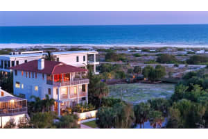 156 Emerson Dr, SARASOTA