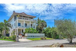 156 EMERSON DRIVE, SARASOTA, FL 34236 - MLS#MFRA4692362