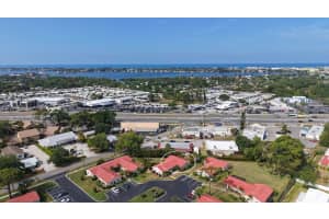 2121 PUEBLO CIRCLE, SARASOTA, FL 34231 - MLS#MFRA4692375