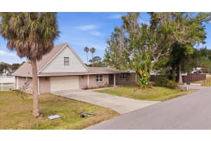6014 Border Ln, SARASOTA