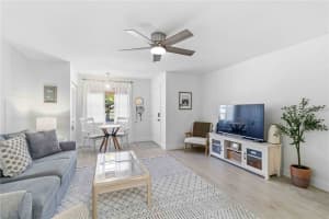 4237 66TH STREET CIRCLE, BRADENTON, FL 34209 - MLS#MFRA4692433