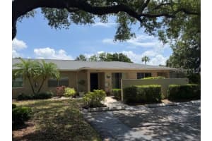 7012 W Country Club Dr N #137, SARASOTA 7012 W Country Club Dr N #137, SARASOTA