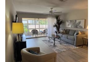 7012 COUNTRY CLUB DRIVE, SARASOTA, FL 34243 - MLS#MFRA4692458