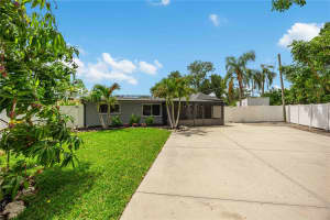 4014 RADNOR PLACE, SARASOTA, FL 34233 - MLS#MFRA4692497