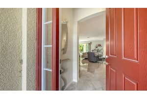 2858 ORIOLE DRIVE, SARASOTA, FL 34243 - MLS#MFRA4692502