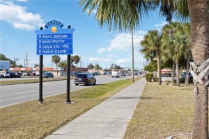 841 VENICE AVENUE, VENICE, FL 34285 - MLS#MFRA4692517
