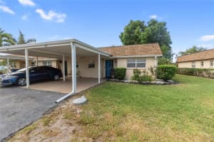 676 PARK CIRCLE, BRADENTON, FL 34207 - MLS#MFRA4692525