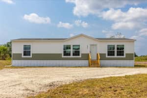 20968 264TH STREET, OKEECHOBEE, FL 34972 - MLS#MFRA4692526