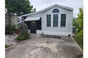 1674 UNIVERSITY PARKWAY, SARASOTA, FL 34243 Sold 05/05/26