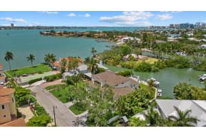 1525 MALLARD LANE, SARASOTA, FL 34239 - MLS#MFRA4692537