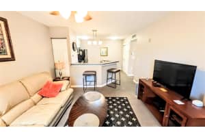 850 TAMIAMI TRAIL, SARASOTA, FL 34236 - MLS#MFRA4692538