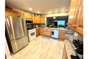 335 SPRINGDALE DRIVE, BRADENTON, FL 34210 - MLS#MFRA4692554
