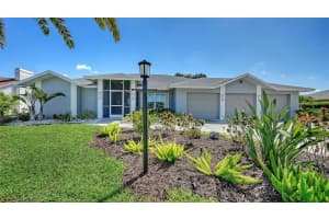 6988 COUNTRY LAKES CIRCLE, SARASOTA, FL 34243 - MLS#MFRA4692570