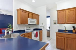 6269 DONNINGTON COURT, SARASOTA, FL 34238 - MLS#MFRA4692578