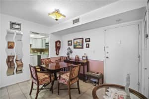 2901 26TH ST W #408, BRADENTON, FL 34205 - MLS#MFRA4692607