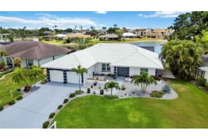 8712 53RD AVENUE, BRADENTON, FL 34210 - MLS#MFRA4692618