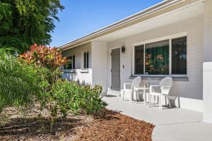 2747 JEFFERSON CIRCLE, SARASOTA, FL 34239 - MLS#MFRA4692671