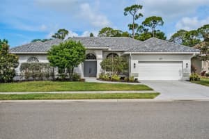 629 Sawgrass Bridge Rd, VENICE