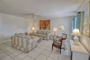 101 CAMBRIDGE TRAIL, SUN CITY CENTER, FL 33573 - MLS#MFRA4692709