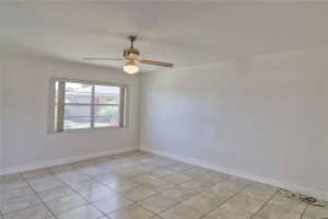 302 CANTON COURT, SUN CITY CENTER, FL 33573 - MLS#MFRA4692711