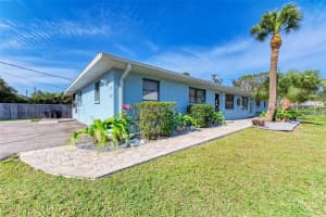 401 SHORE ROAD, NOKOMIS, FL 34275 - MLS#MFRA4692716