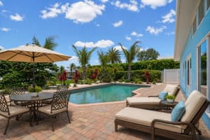 528 KEY ROYALE DRIVE, HOLMES BEACH, FL 34217 - MLS#MFRA4692749