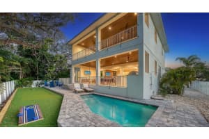 1537 SIESTA DRIVE, SARASOTA, FL 34239 - MLS#MFRA4692775