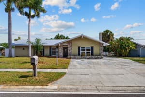 2555 CONSTITUTION BOULEVARD, SARASOTA, FL 34231 - MLS#MFRA4692843