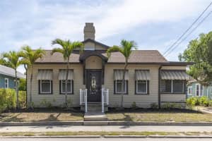 1221 18TH STREET, BRADENTON, FL 34205 - MLS#MFRA4692845