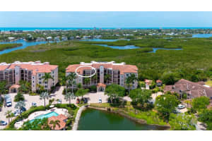 5420 EAGLES POINT CIRCLE, SARASOTA, FL 34231 - MLS#MFRA4692894