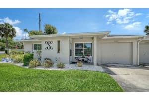 2902 CAPTIVA GARDENS DRIVE, SARASOTA, FL 34231 - MLS#MFRA4692905