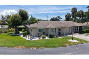 2902 CAPTIVA GARDENS DRIVE, SARASOTA, FL 34231 - MLS#MFRA4692905