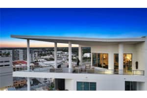 111 PINEAPPLE AVENUE, SARASOTA, FL 34236 - MLS#MFRA4692917