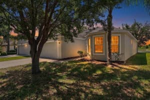 7513 TURTLE VIEW DRIVE, RUSKIN, FL 33573 - MLS#MFRA4692936