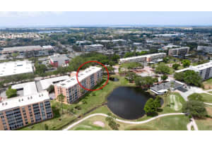 4570 Pinebrook Cir #302, BRADENTON