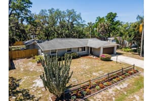 2352 PALM TERRACE, SARASOTA, FL 34231 - MLS#MFRA4692941