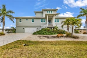 24216 YACHT CLUB BOULEVARD, PUNTA GORDA, FL 33955 - MLS#MFRA4692942