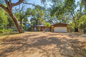 2749 GREENDALE DRIVE, SARASOTA, FL 34232 - MLS#MFRA4692947