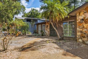 2749 GREENDALE DRIVE, SARASOTA, FL 34232 - MLS#MFRA4692947