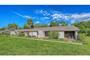 3569 Longmeadow #35, SARASOTA