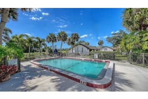 3569 LONGMEADOW #35, SARASOTA, FL 34235 - MLS#MFRA4692965