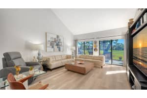 3131 HEATHERWOOD LANE, SARASOTA, FL 34235 - MLS#MFRA4692966