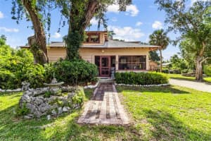 117 TUCKER AVENUE, SARASOTA, FL 34232 - MLS#MFRA4692983