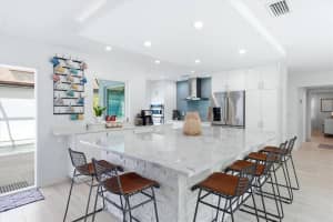 3694 GLEN OAKS MANOR DRIVE, SARASOTA, FL 34232 - MLS#MFRA4692984