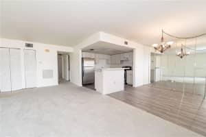 2433 TWIN DRIVE, SARASOTA, FL 34234 - MLS#MFRA4693047