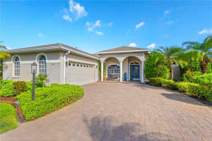 10921 BLUESTEM CIRCLE, LAKEWOOD RANCH, FL 34202 - MLS#MFRA4693069