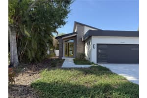 2443 WOOD STREET, SARASOTA, FL 34237 - MLS#MFRA4693080