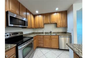 808 3RD AVENUE, BRADENTON, FL 34205 - MLS#MFRA4693086