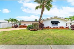 7113 ANTIGUA PLACE, SARASOTA, FL 34231 - MLS#MFRA4693104