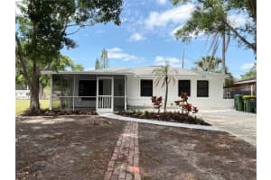 2847 OAK STREET, SARASOTA, FL 34237 - MLS#MFRA4693111